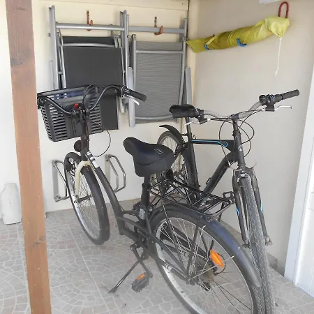 LA DANAE ILE DE RE, VELOS, WIFI, CUISINE, LINGE, Parking gratuit Saint-Martin-de-Ré Exterior foto